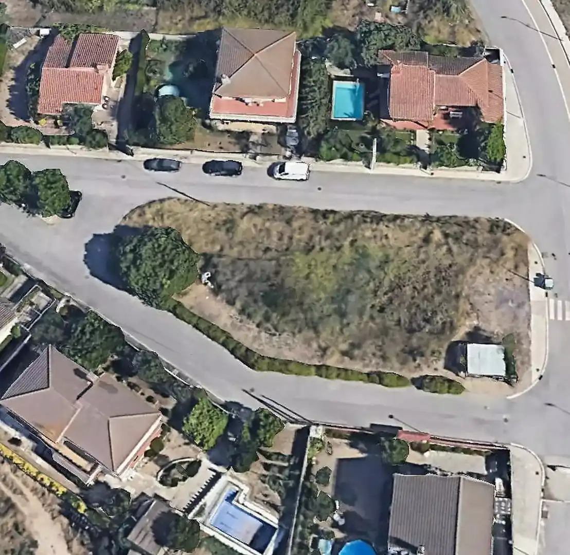 Residential land for sale in Santa Susanna