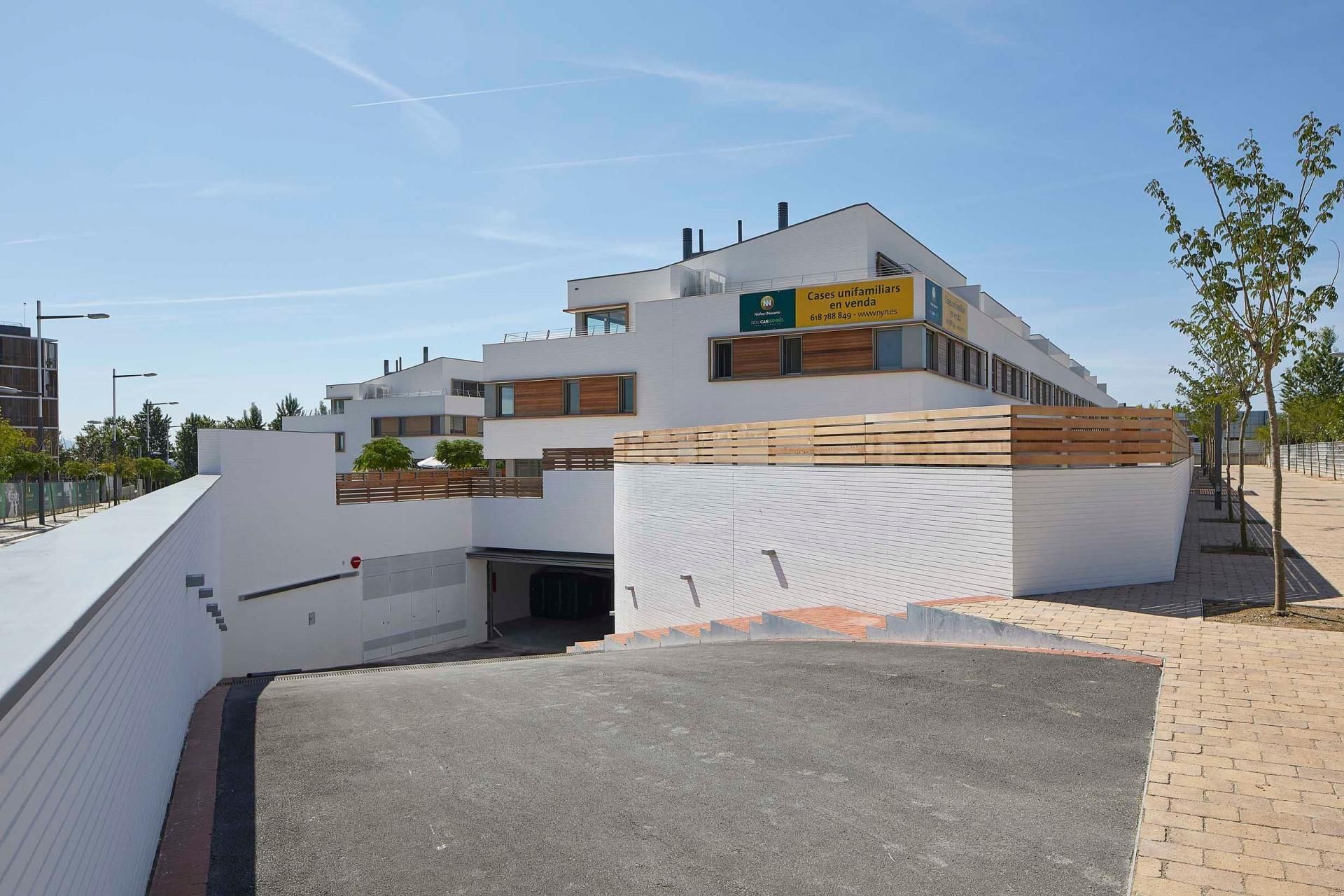House or chalet for sale in  CALLE POBLE AMAZIC, Can Gambús