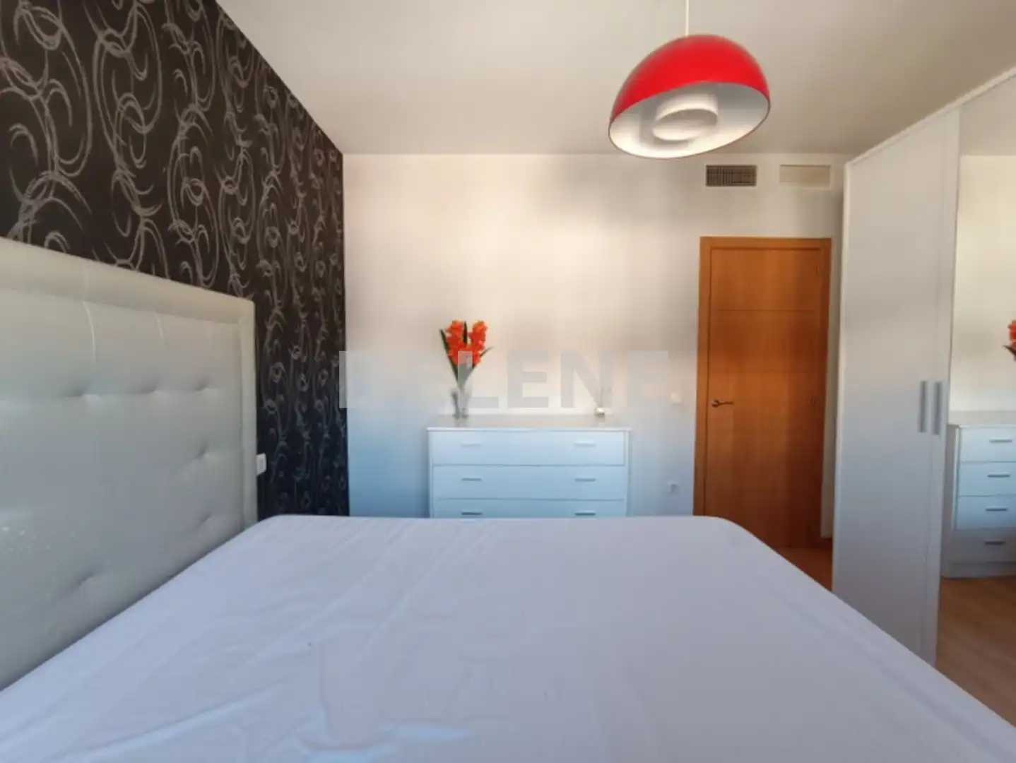 Bedroom of Flat for sale in Hellín  with Air Conditioner, Heating and Parquet flooring