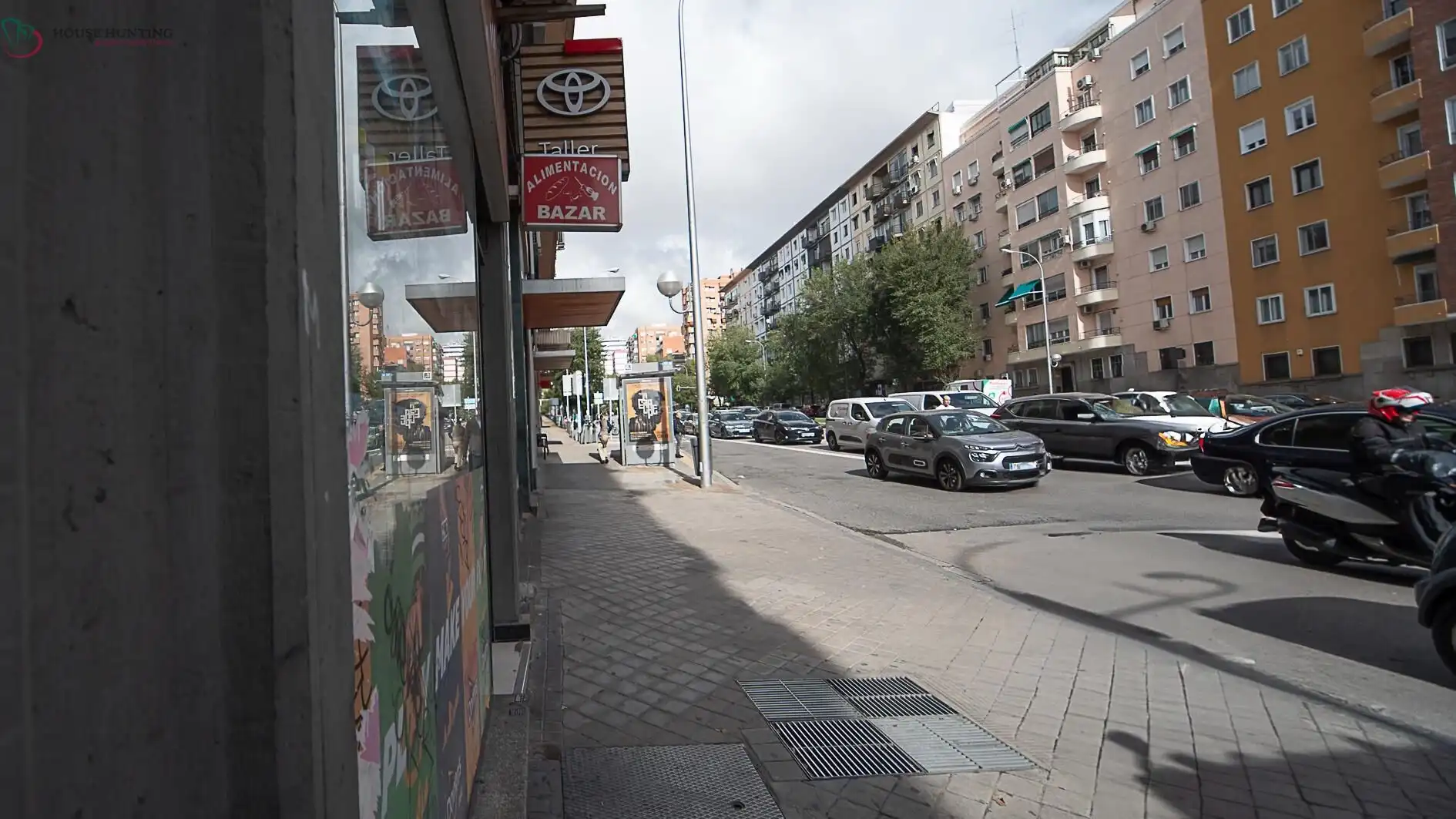 Exterior view of Commercial properties for sale in Madrid  with Air Conditioner