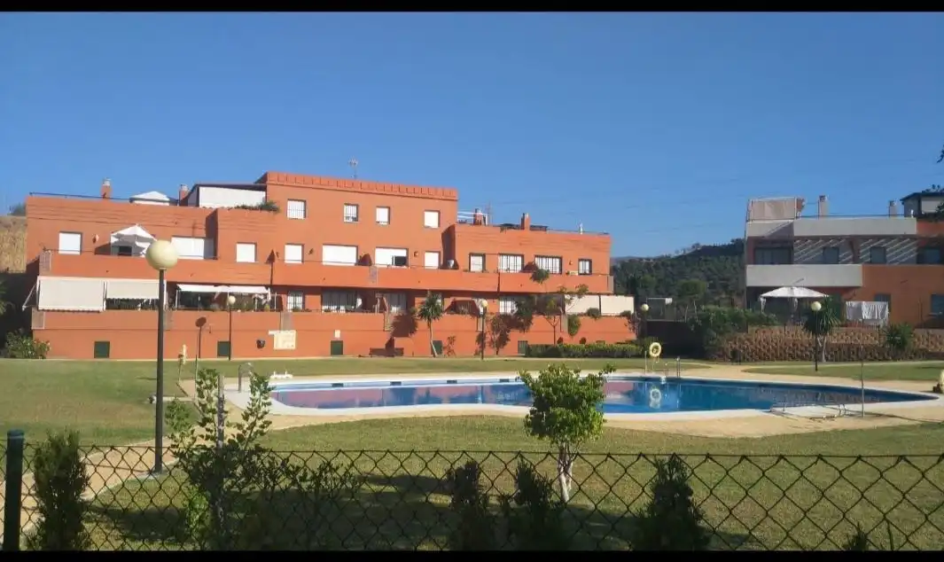 Apartamento de alquiler en Almayate