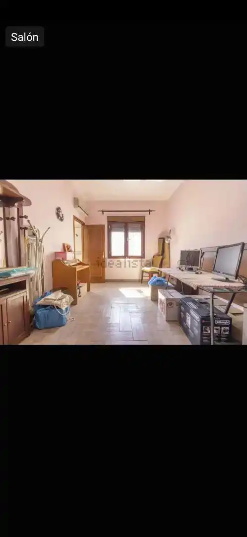 Casa o xalet en venda en Gerena amb Parquet, Traster i Moblat