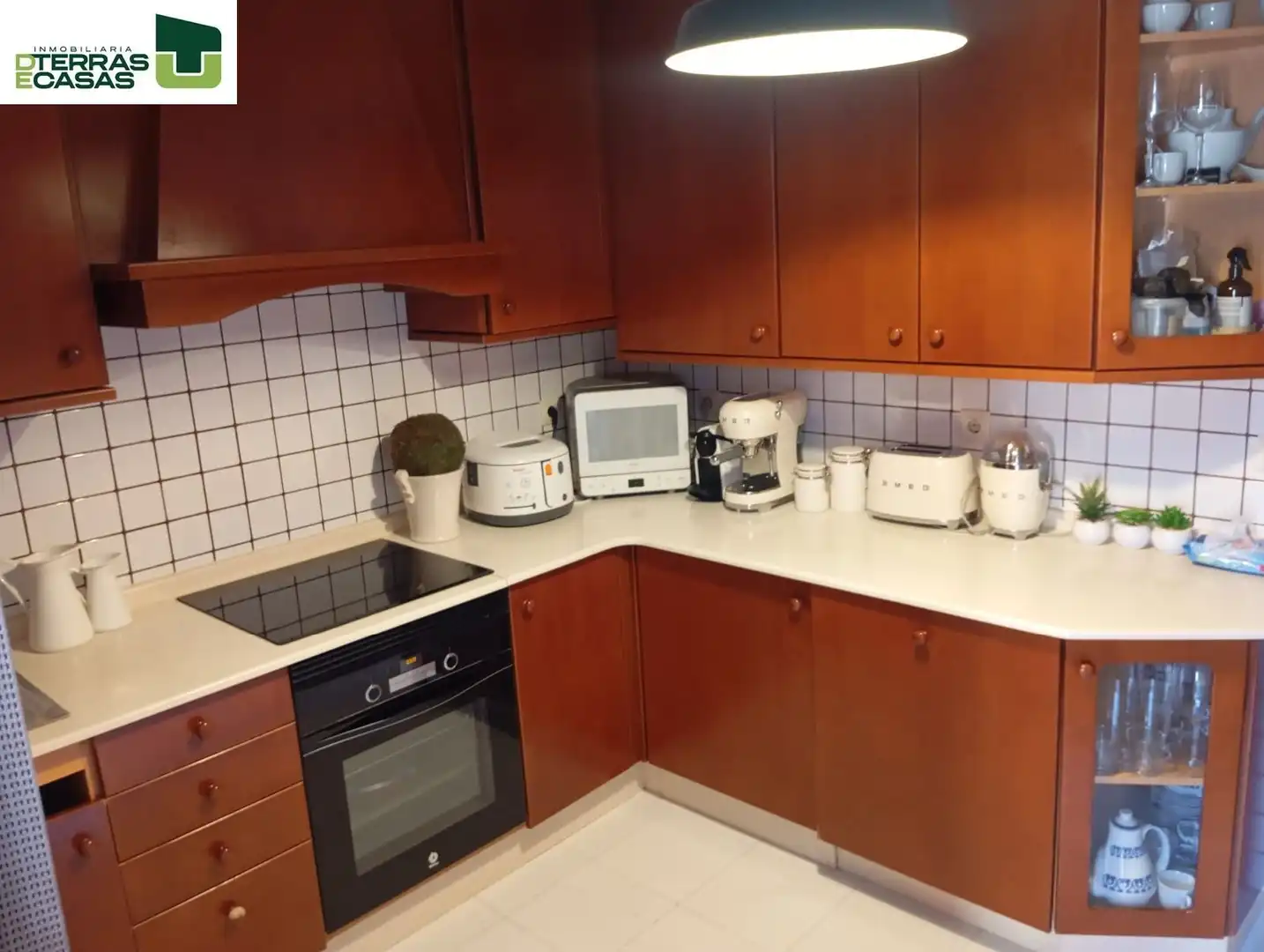 Cocina de Ático en venta en Pontevedra Capital  con Calefacción, Terraza y Trastero