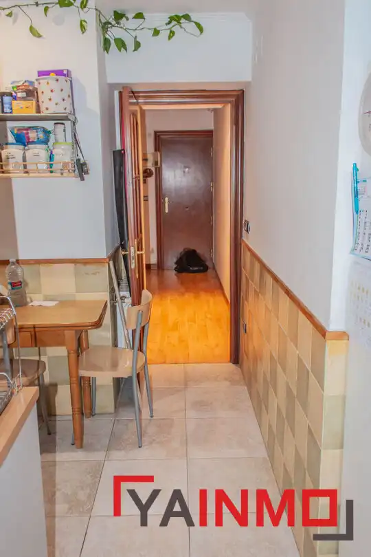 Piso en venta en Vitoria - Gasteiz con Calefacción, Parquet y Trastero