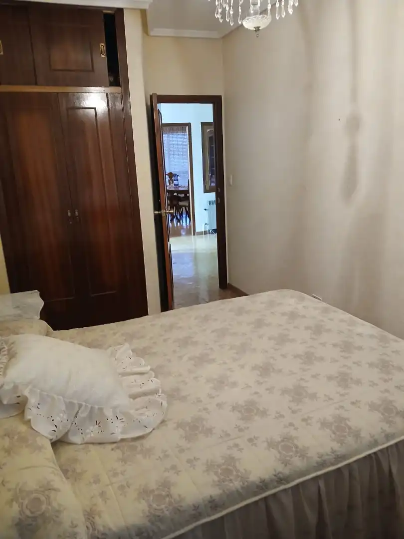 Habitación de Finca rústica en venta en Avión con Calefacción, Parquet y Terraza