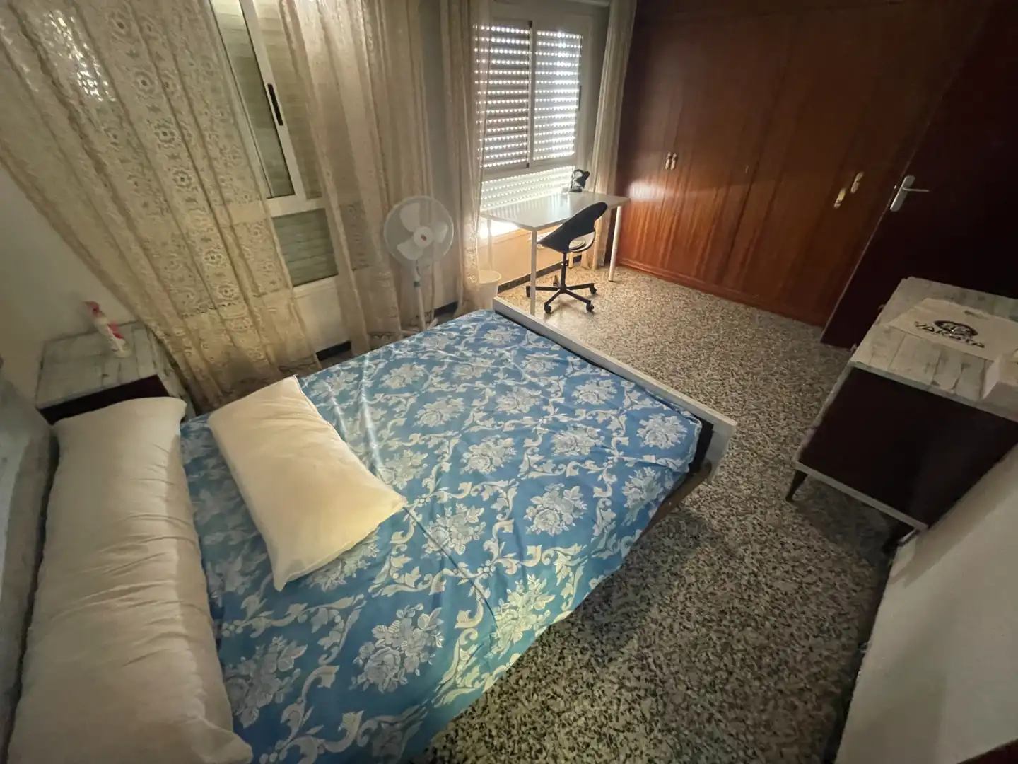 Habitación de Piso de alquiler en Murcia con Amueblado, Horno y Lavadora