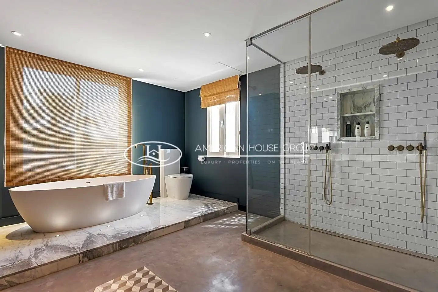 Baño de Dúplex en venta en Benahavís con Aire acondicionado y Terraza