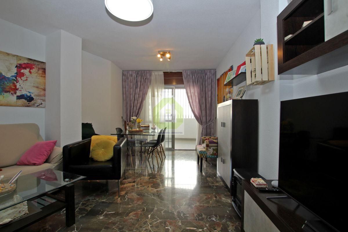 Flat for rent in  Granada Capital  with Furnished