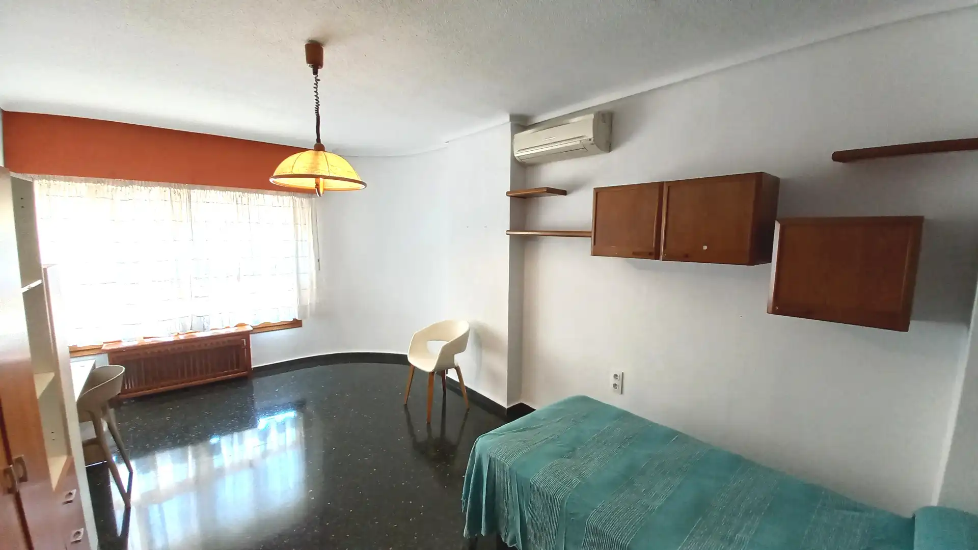 Bedroom of Flat for rent in Albacete  with Air Conditioner, Heating and Furnished