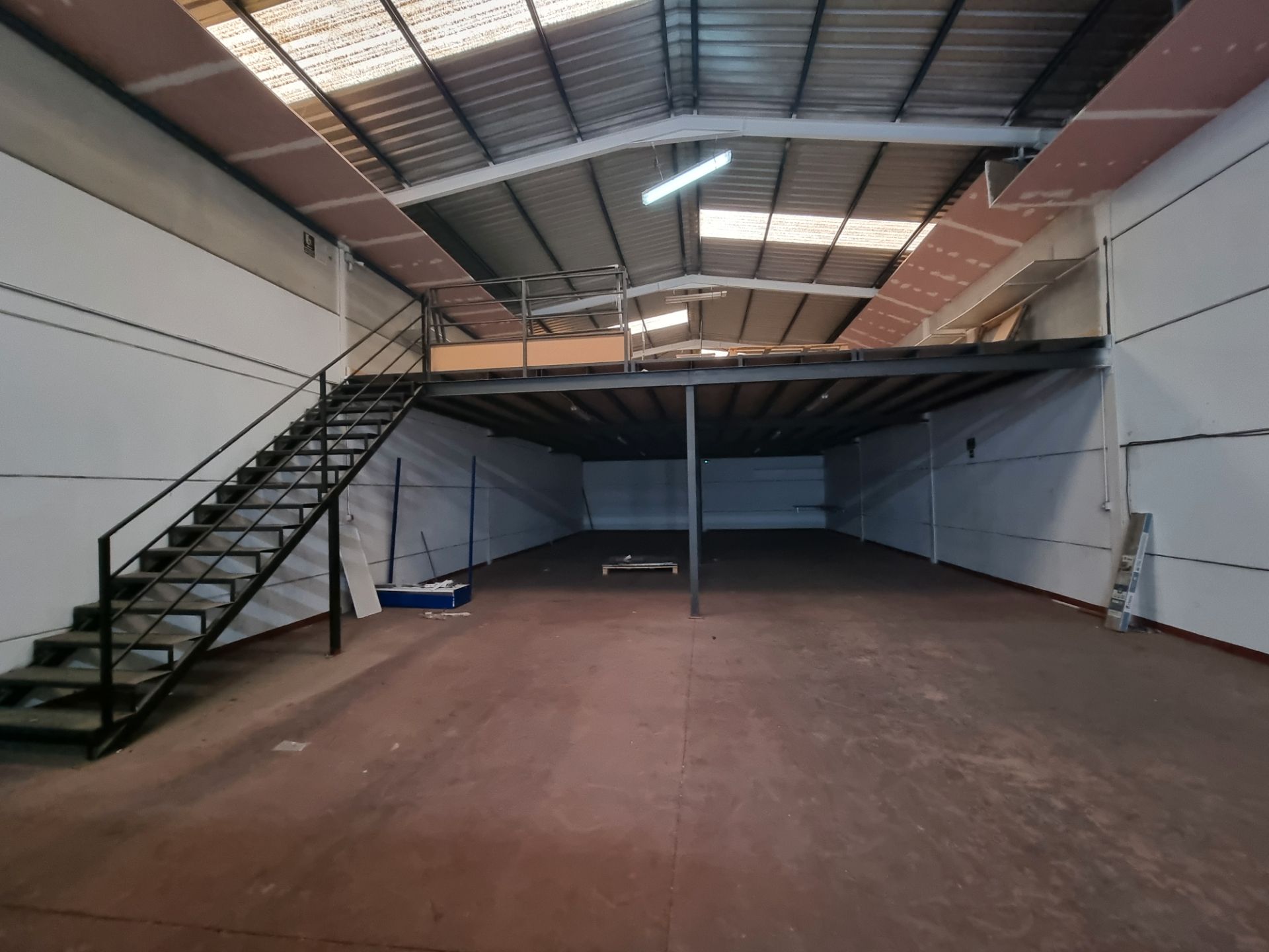 Industrial buildings for rent