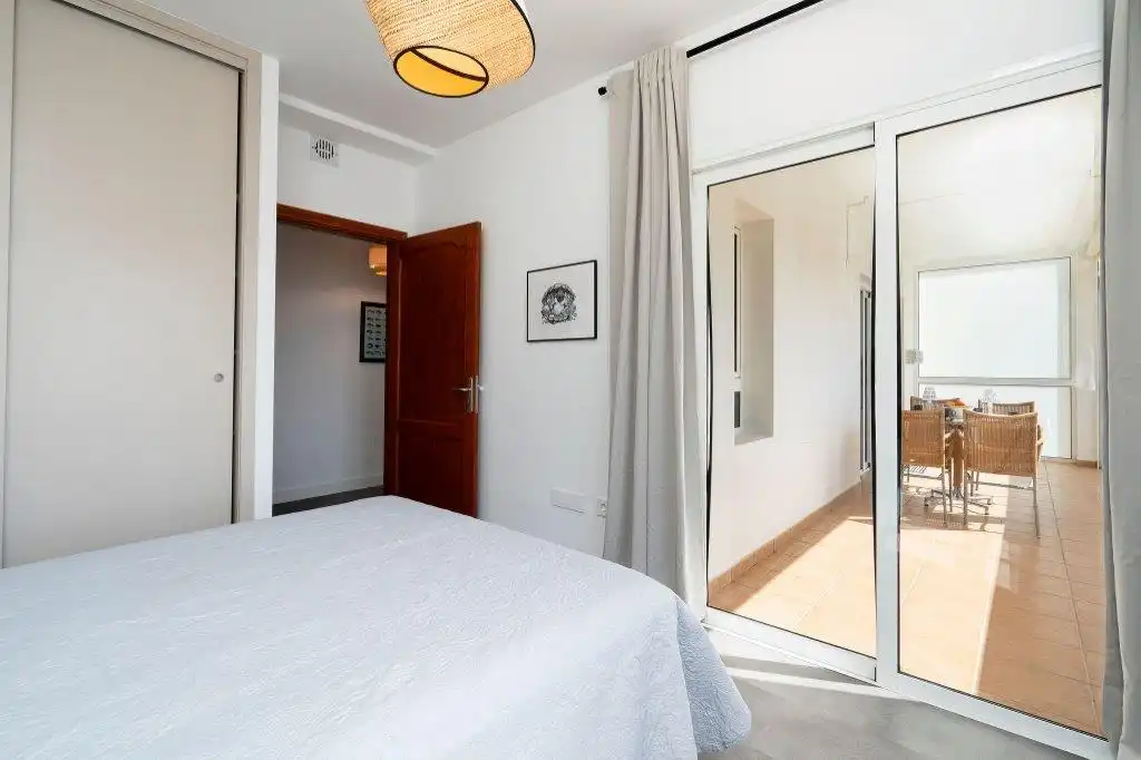 Habitación de Apartamento en venta en Mogán con Aire acondicionado, Parquet y Terraza