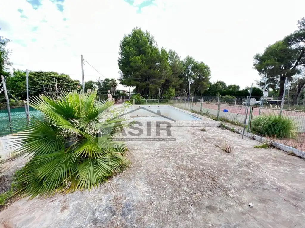 Residential for sale in Alberic