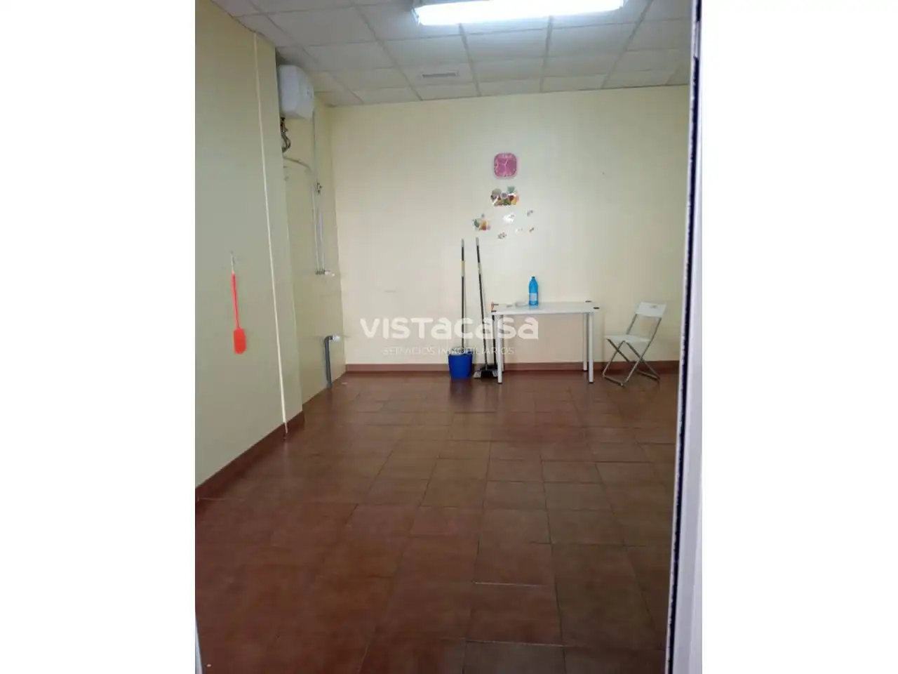Local de alquiler en Mairena del Alcor con Aire acondicionado