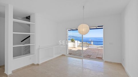 Foto 3 de Casa adosada en venda a Avenida de la Marina del Este, Punta La Mona, Almuñécar