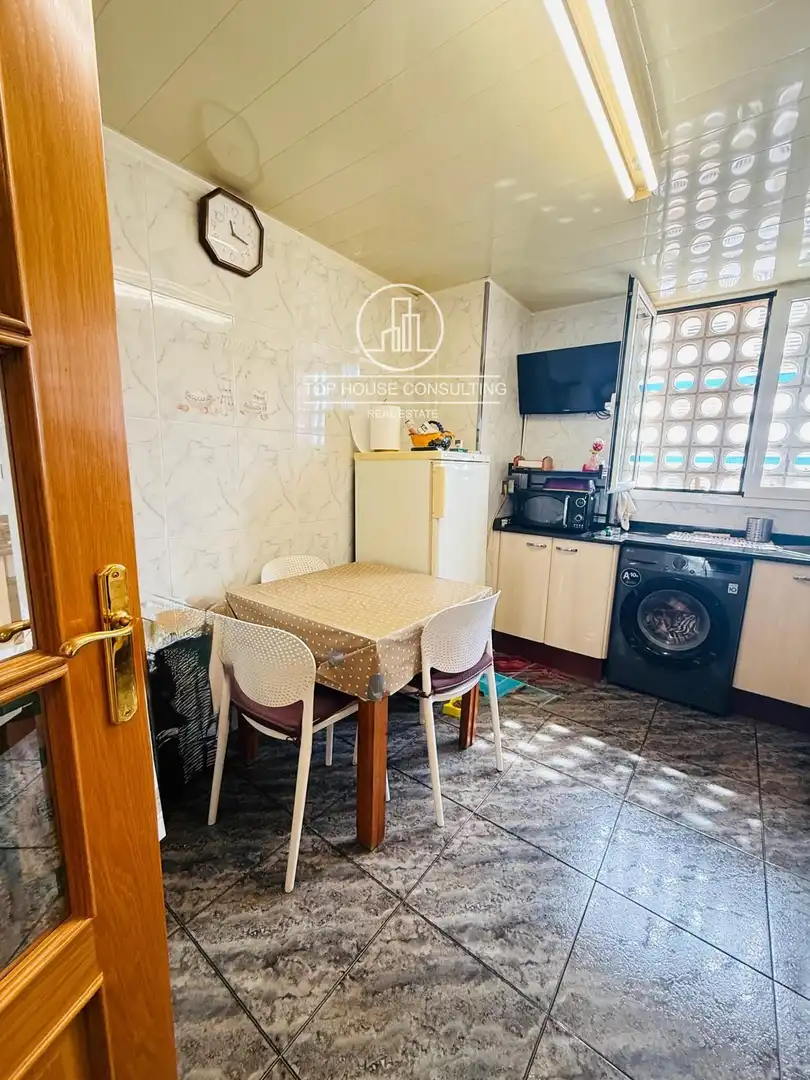 Küche von Wohnung zum Verkauf in Sant Andreu de Llavaneres mit Heizung, Terrasse und Schwimmbad