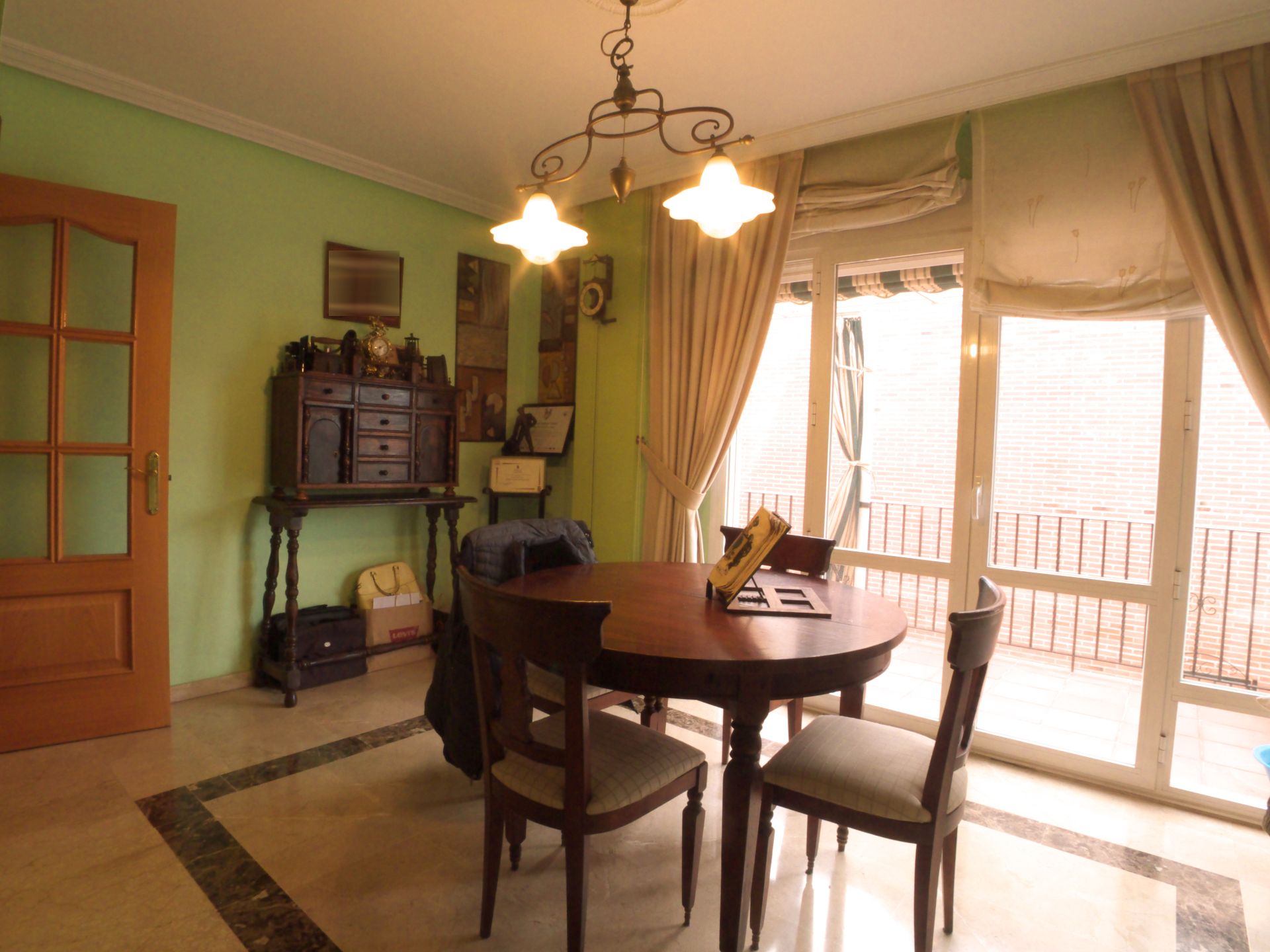 Menjador de Casa o xalet en venda en Ávila Capital amb Calefacció, Terrassa i Traster