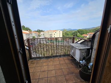 Attico con balcone in vendita a Covelo