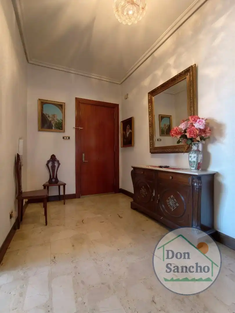 Piso en venta en Valladolid con Calefacción, Terraza y Trastero