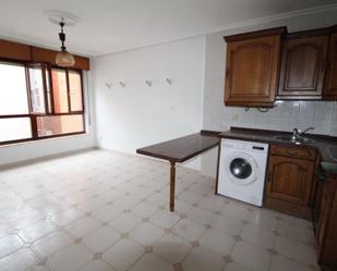 Kitchen of Flat for sale in Oviedo 