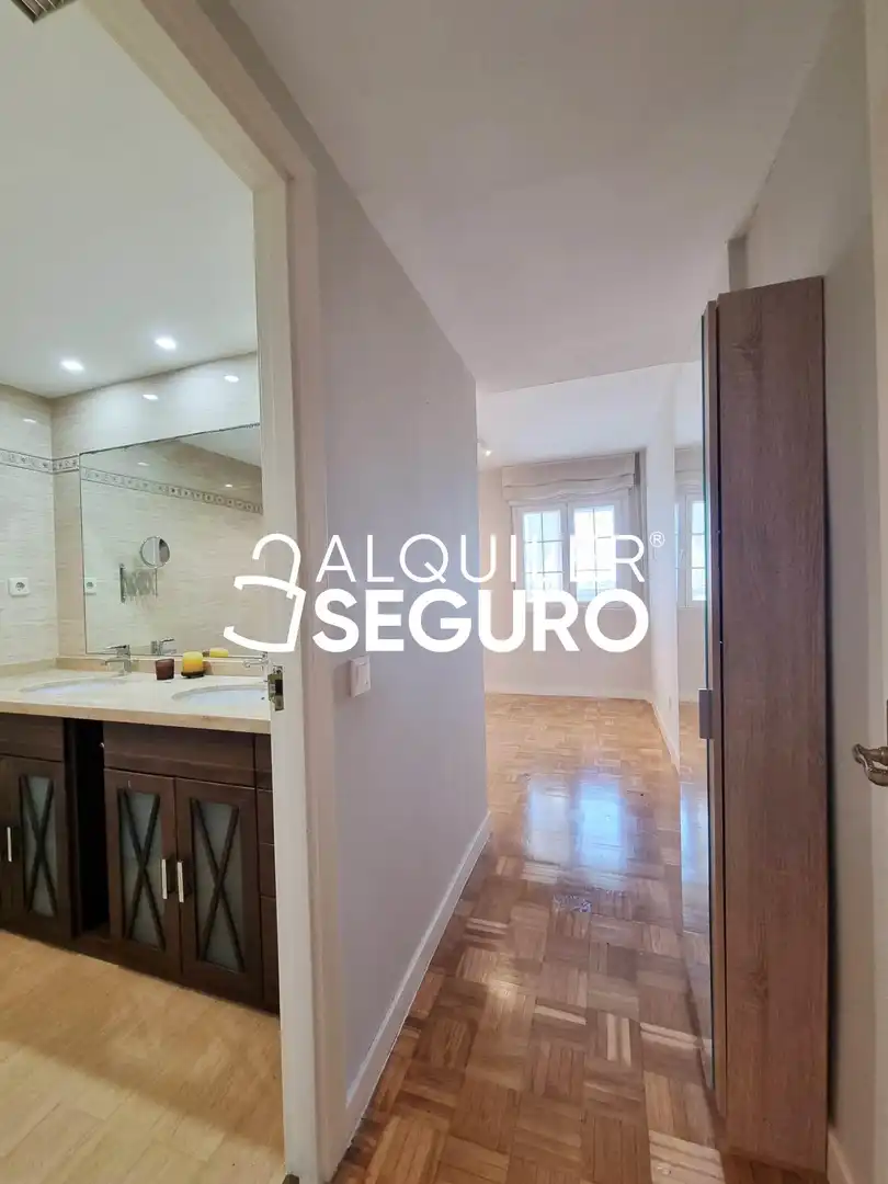 Flat for rent in Las Rozas de Madrid  with Air Conditioner, Heating and Terrace