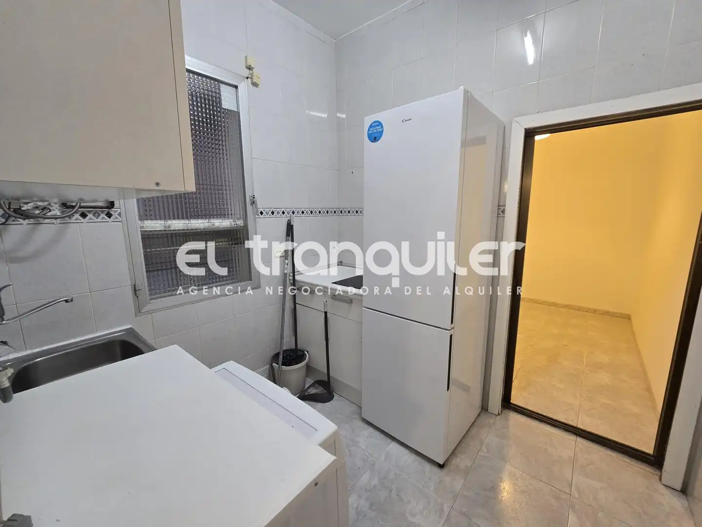 Cocina de Estudio de alquiler en Madrid