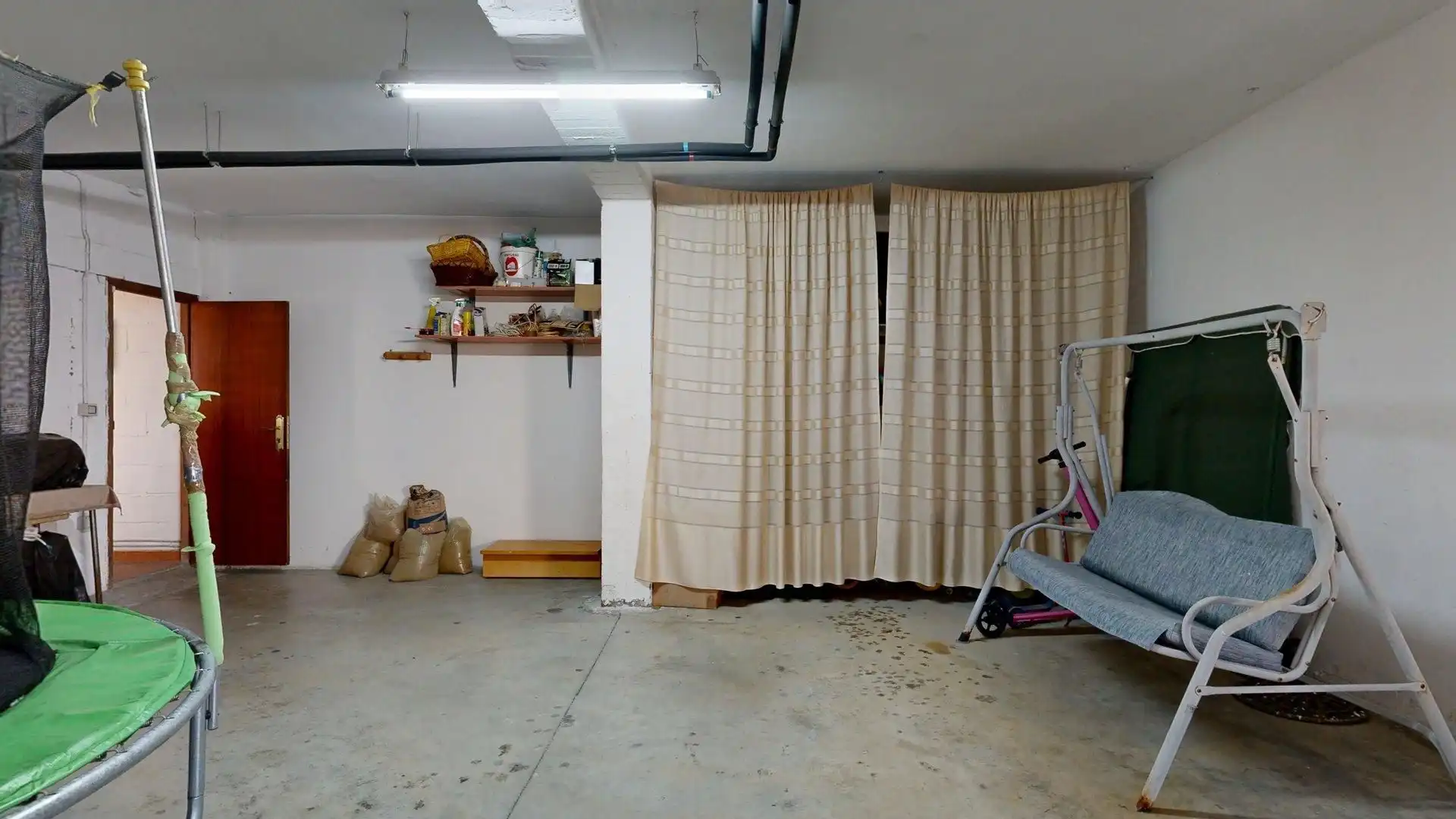 Casa o chalet en venta en Calle VAL DE LA CUEVA, Cadrete