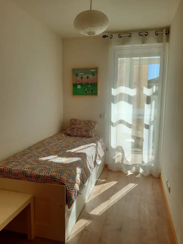 Schlafzimmer von Wohnung zur Miete in Burgos mit Heizung, Terrasse und Möbliert
