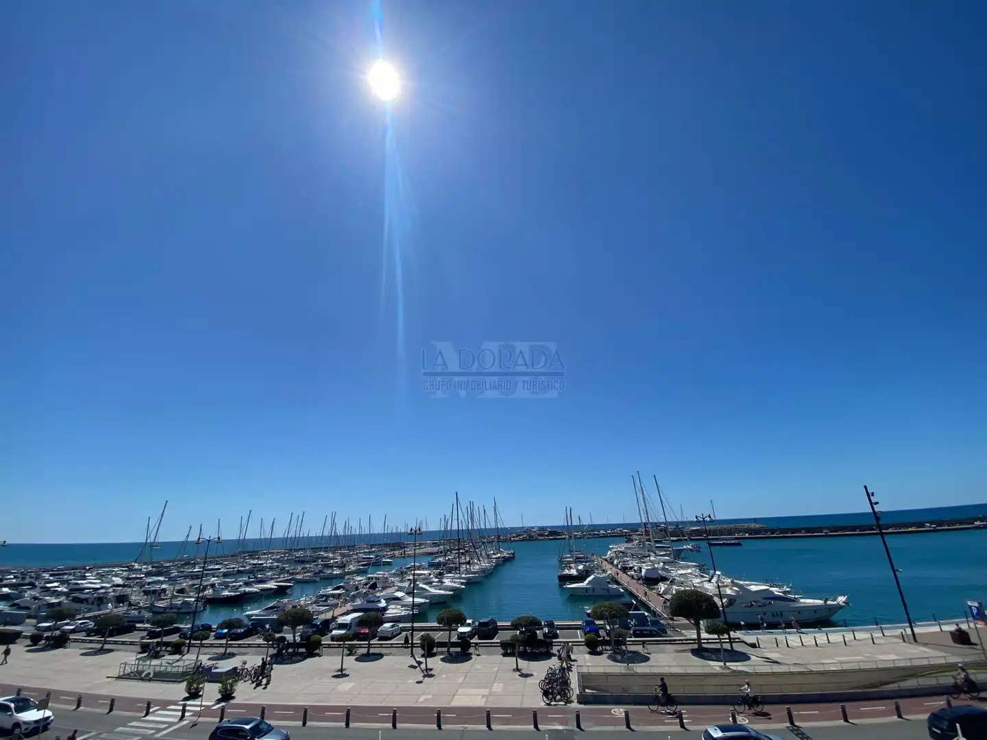 Vista exterior de Pis en venda en Cambrils amb Aire condicionat, Calefacció i Moblat