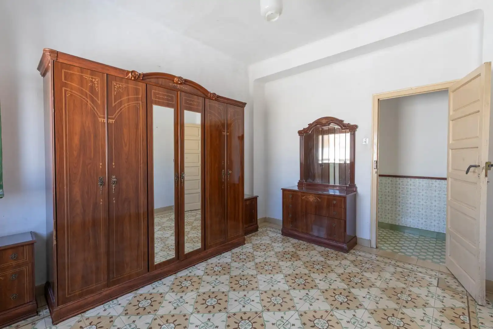 Dormitori de Residencial en venda en Granada