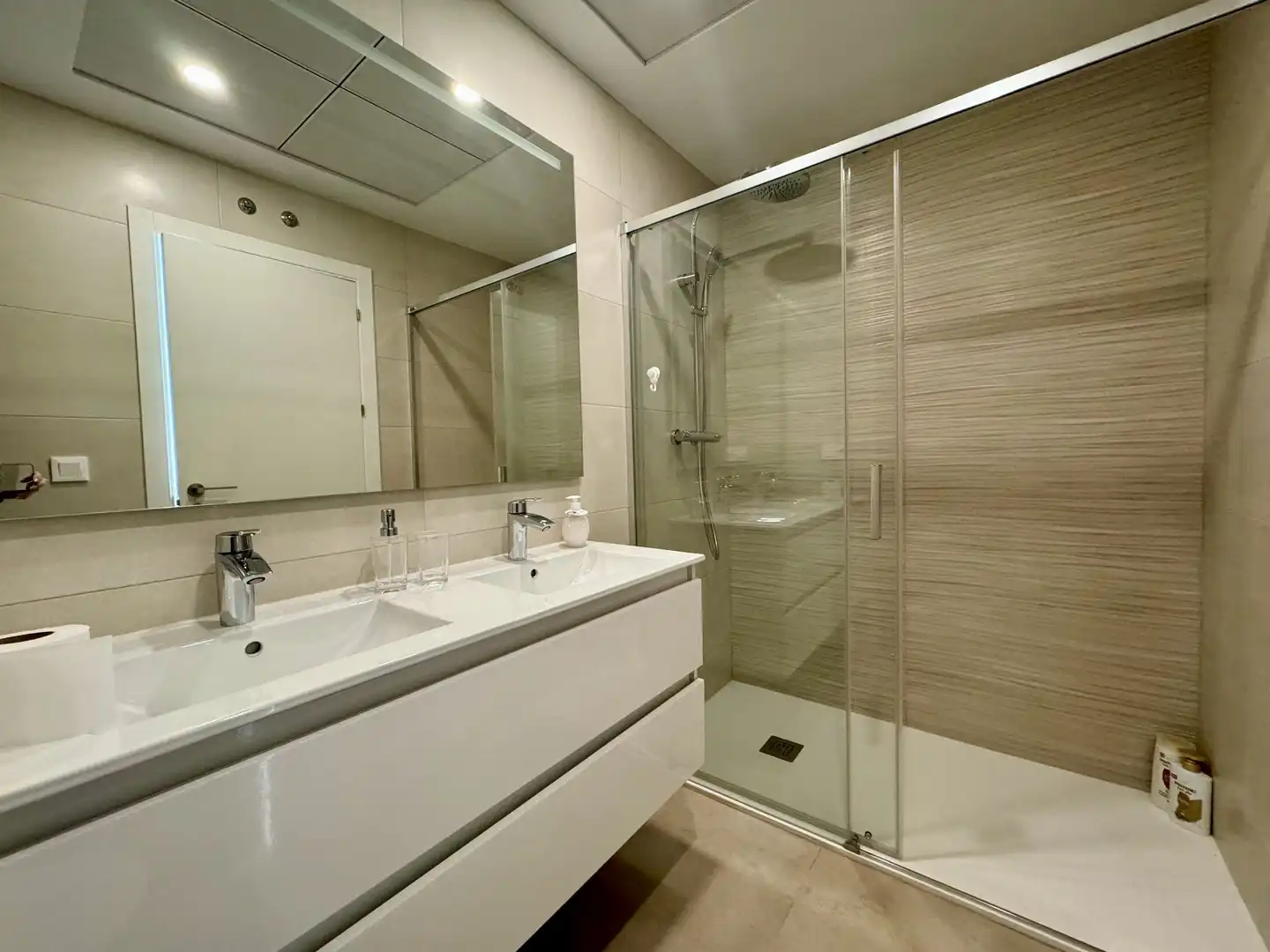 Apartamento con piscina en venta en Playa de Poniente, imagen 14