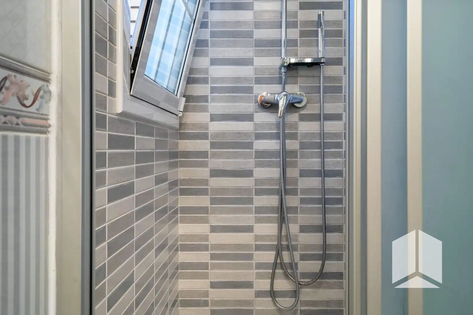 Bathroom of Houses for sale in Sant Vicenç Dels Horts  with Storage room and Swimming Pool