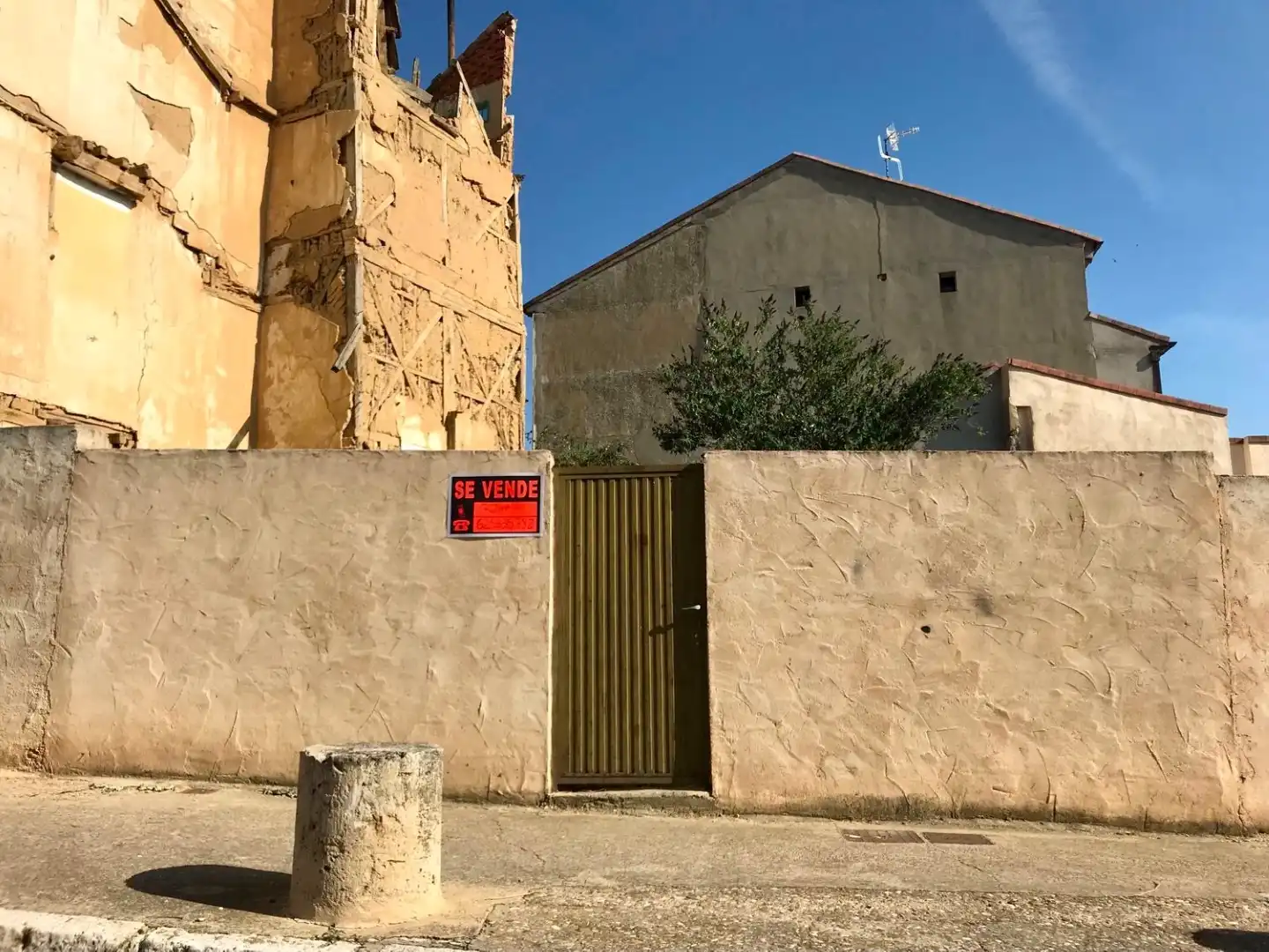 Exterior view of Land for sale in Medina de Rioseco