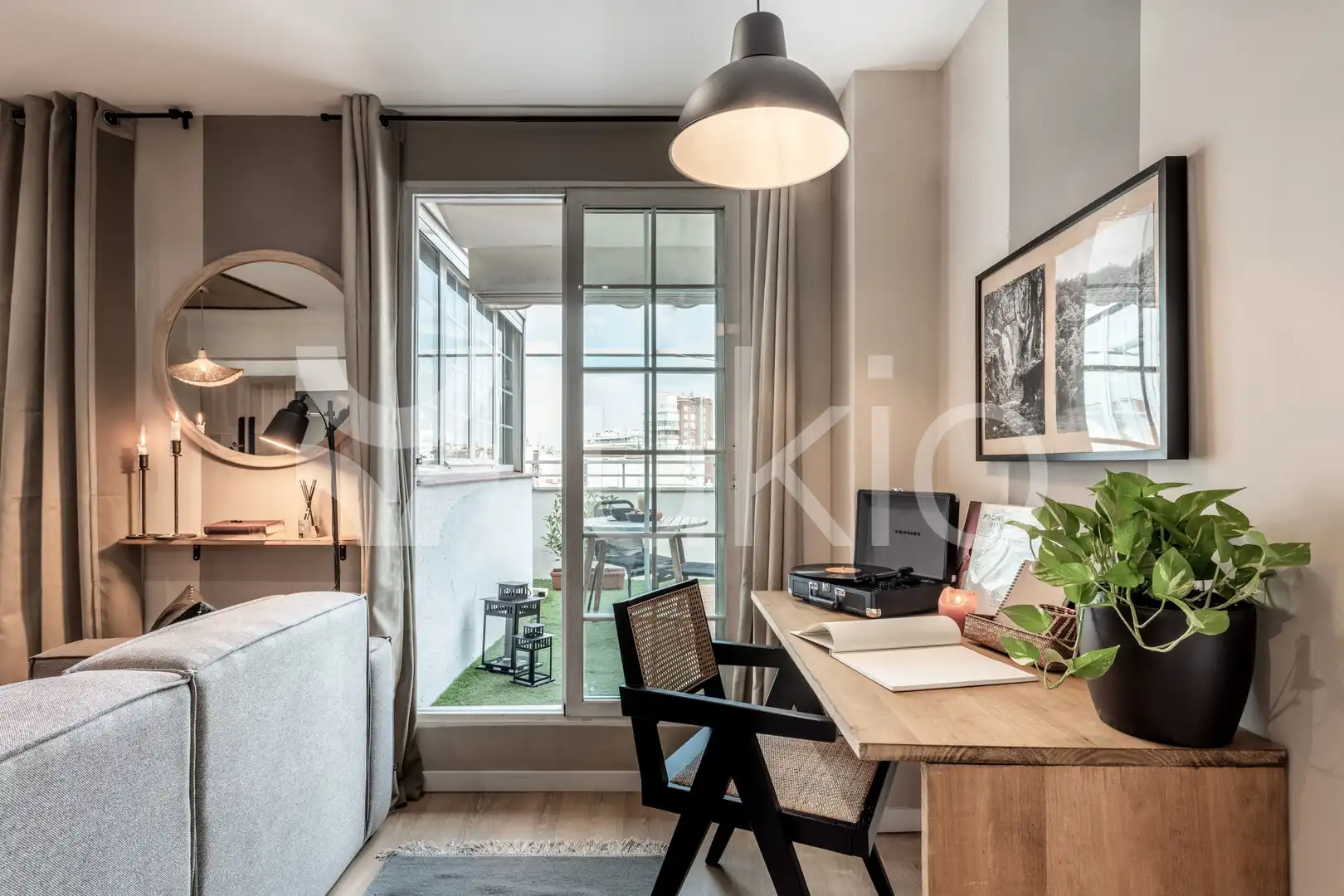 Balcony of Apartments for rent in Madrid  with Air Conditioner, Terrace and Furnished