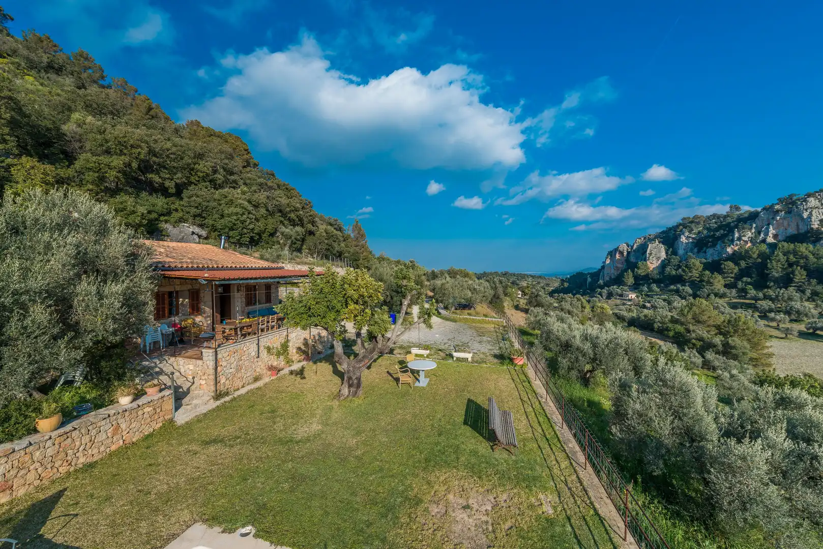 Casa rústica amb piscina en venda a Mancor de la Vall, imagen 3