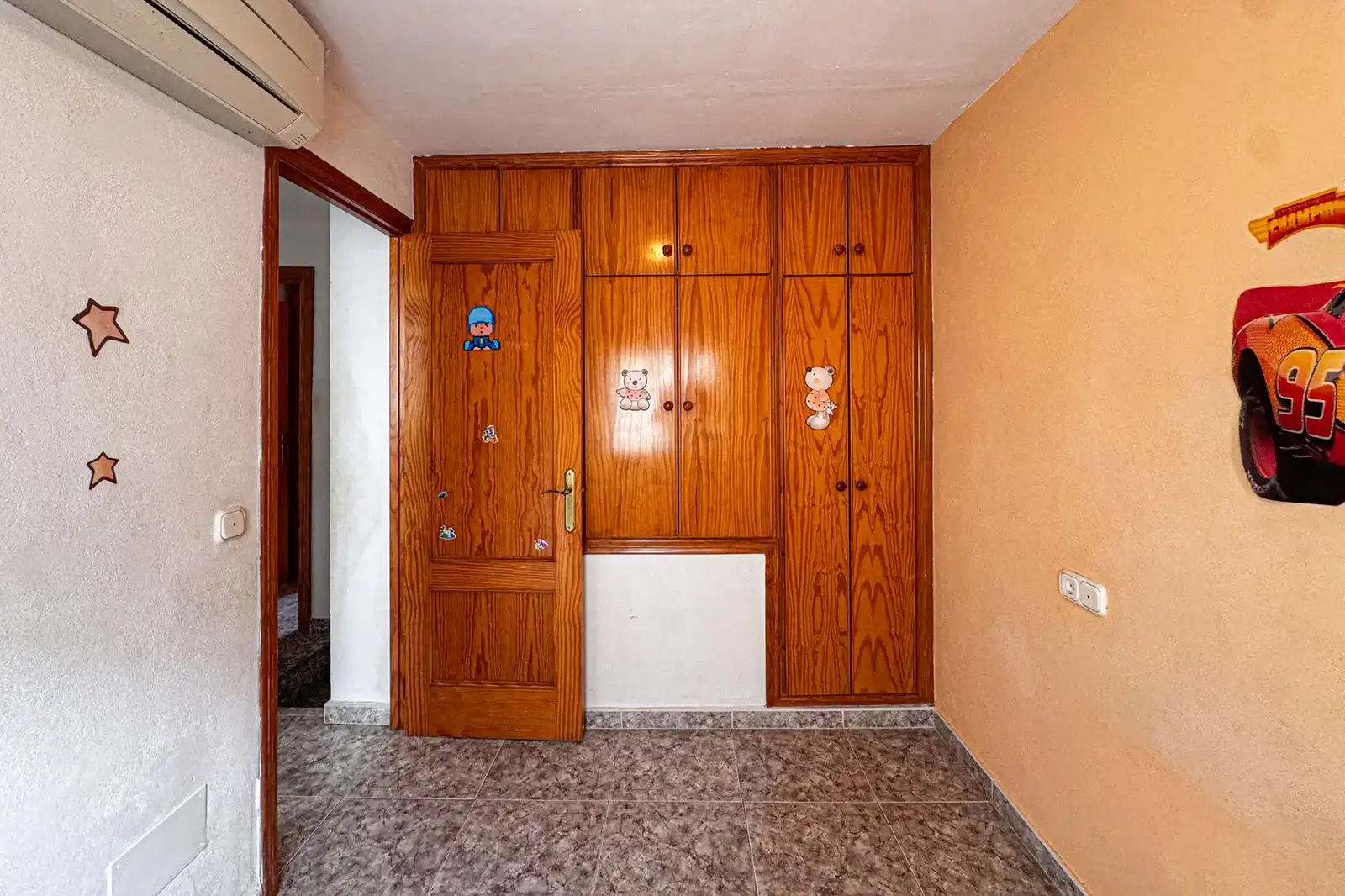 Habitación de Casa o chalet en venta en Almería con Trastero