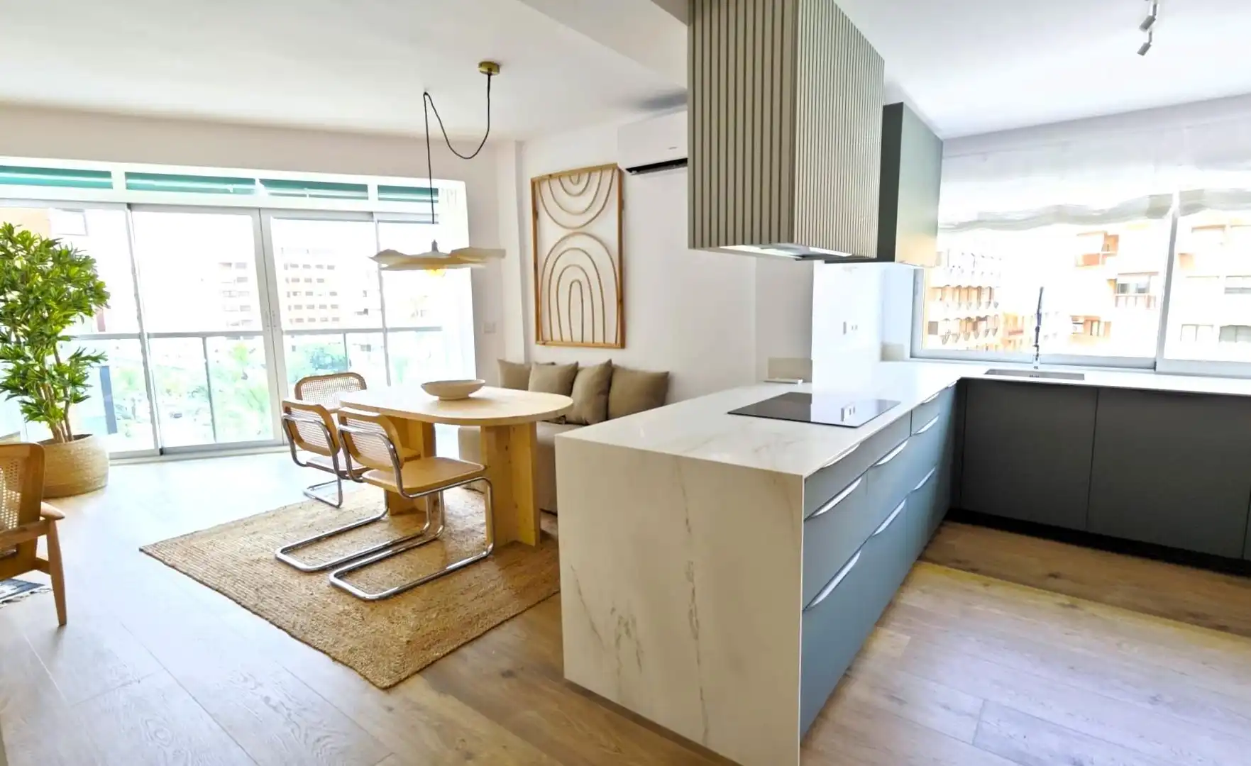Kitchen of Flat for rent in Alicante / Alacant  with Air Conditioner, Heating and Parquet flooring
