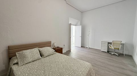 Foto 4 de Piso de alquiler en Centro Histórico, Cádiz Capital