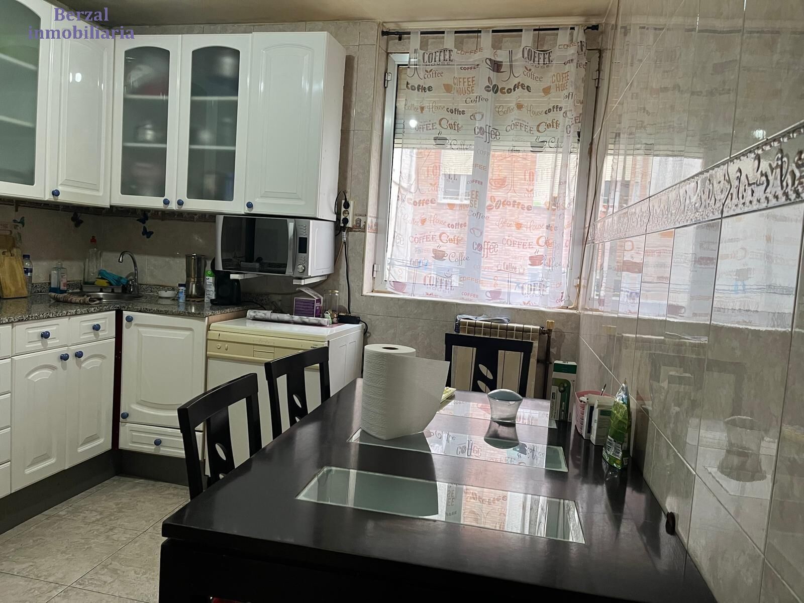 Kitchen of Flat for sale in  Logroño  with Heating and Terrace