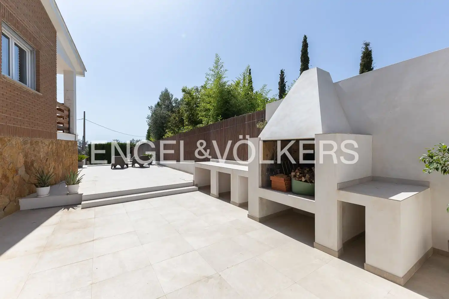 Terrasse von Haus oder Chalet zur Miete in El Puig de Santa Maria mit Klimaanlage, Heizung und Privatgarten