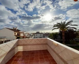 Vista exterior de Casa o xalet en venda en Mijas amb Aire condicionat i Terrassa