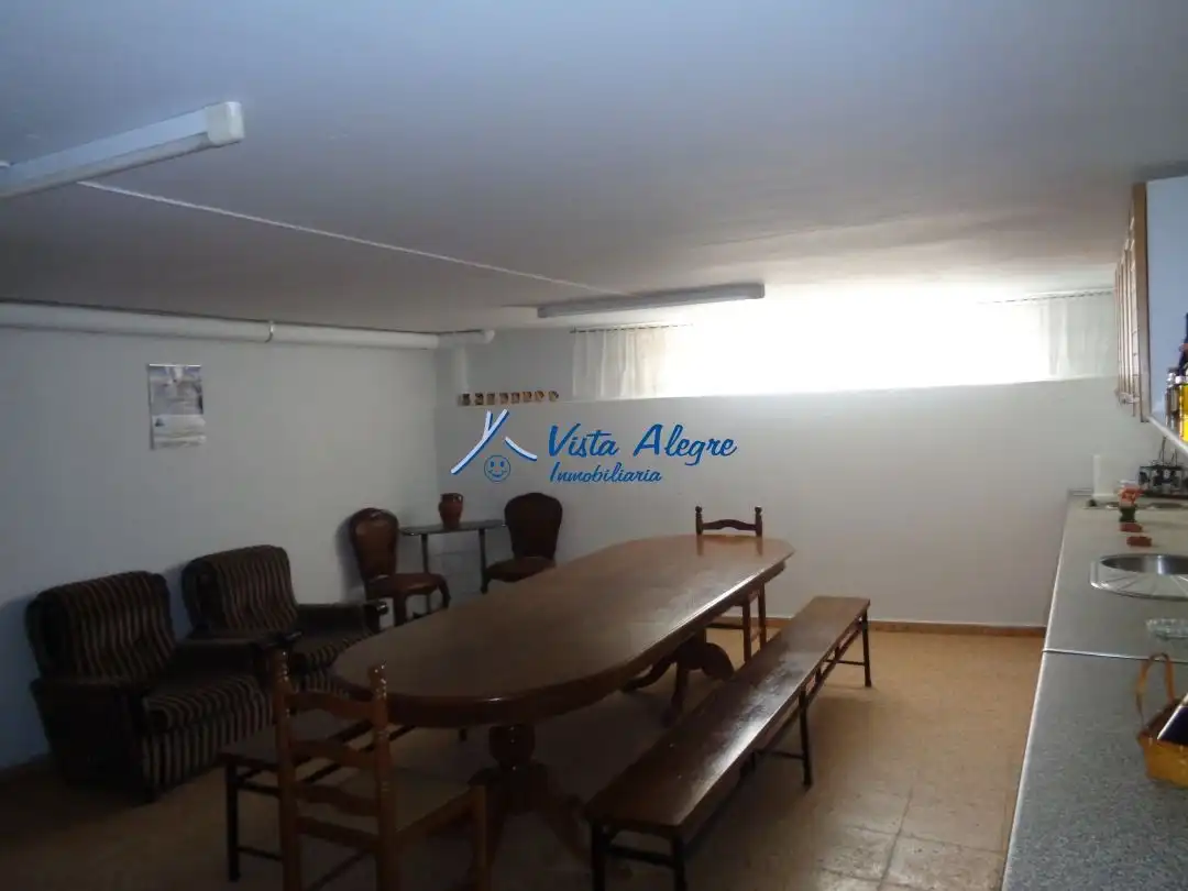 Locale commerciale in vendita a Anguciana, imagen 5