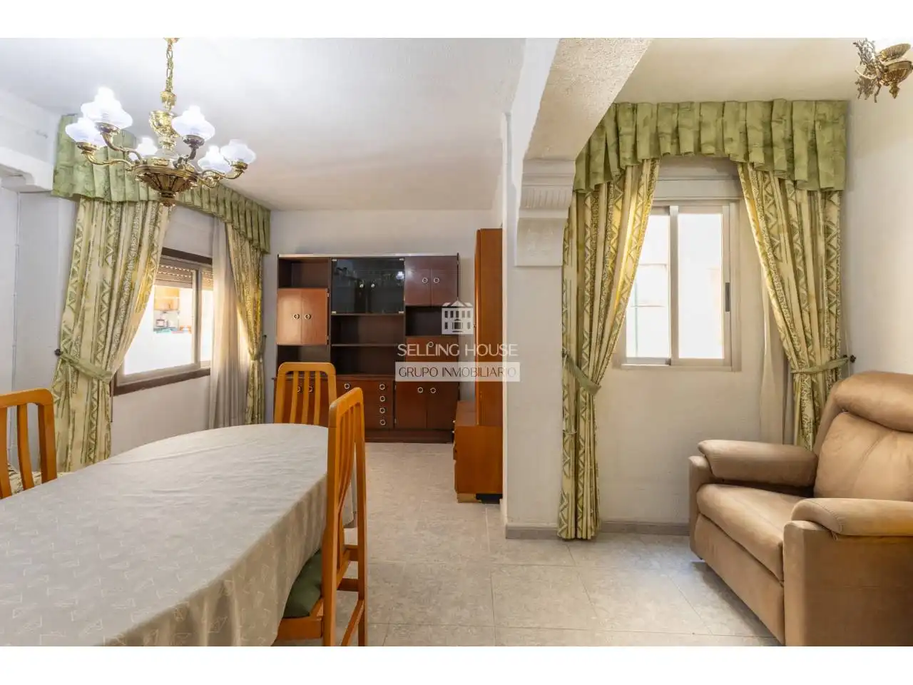 Sala de estar de Piso en venta en Mislata con Amueblado y Balcón