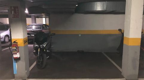Photo 2 of Garage for rent in Calle de Puentelarra, Santa Eugenia, Madrid Capital
