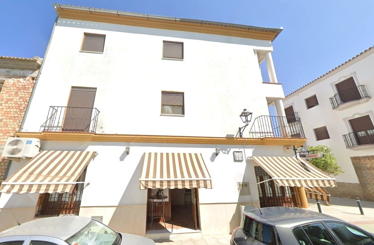 Vista exterior de Piso en venta en Osuna