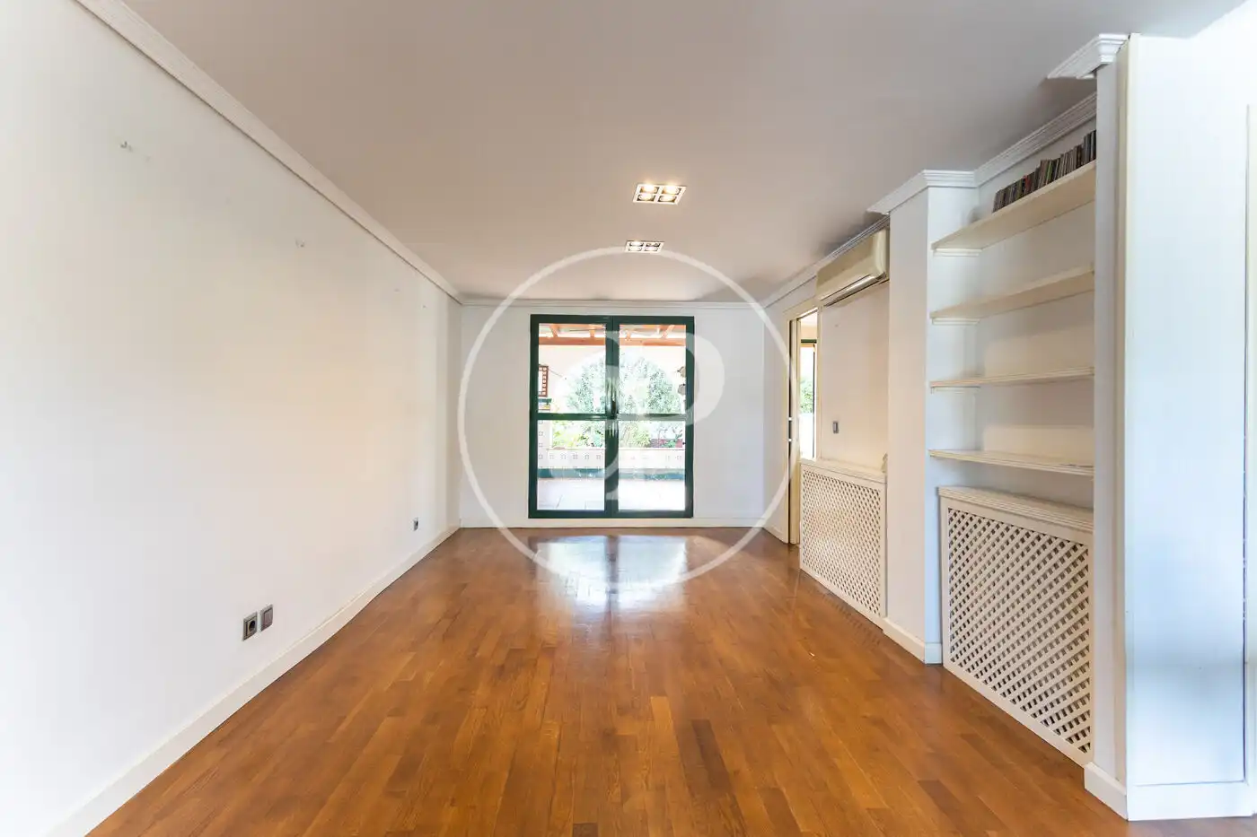 Casa adosada en venta en La Cañada