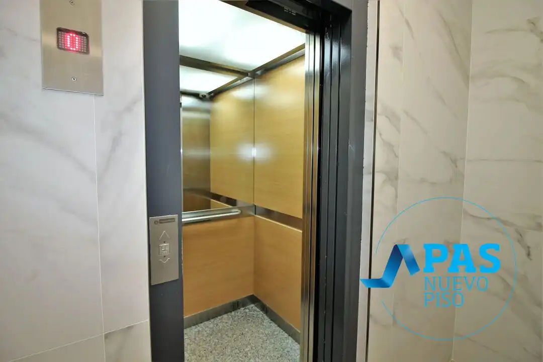 Piso en venta en Camargo con Terraza, Trastero y Amueblado