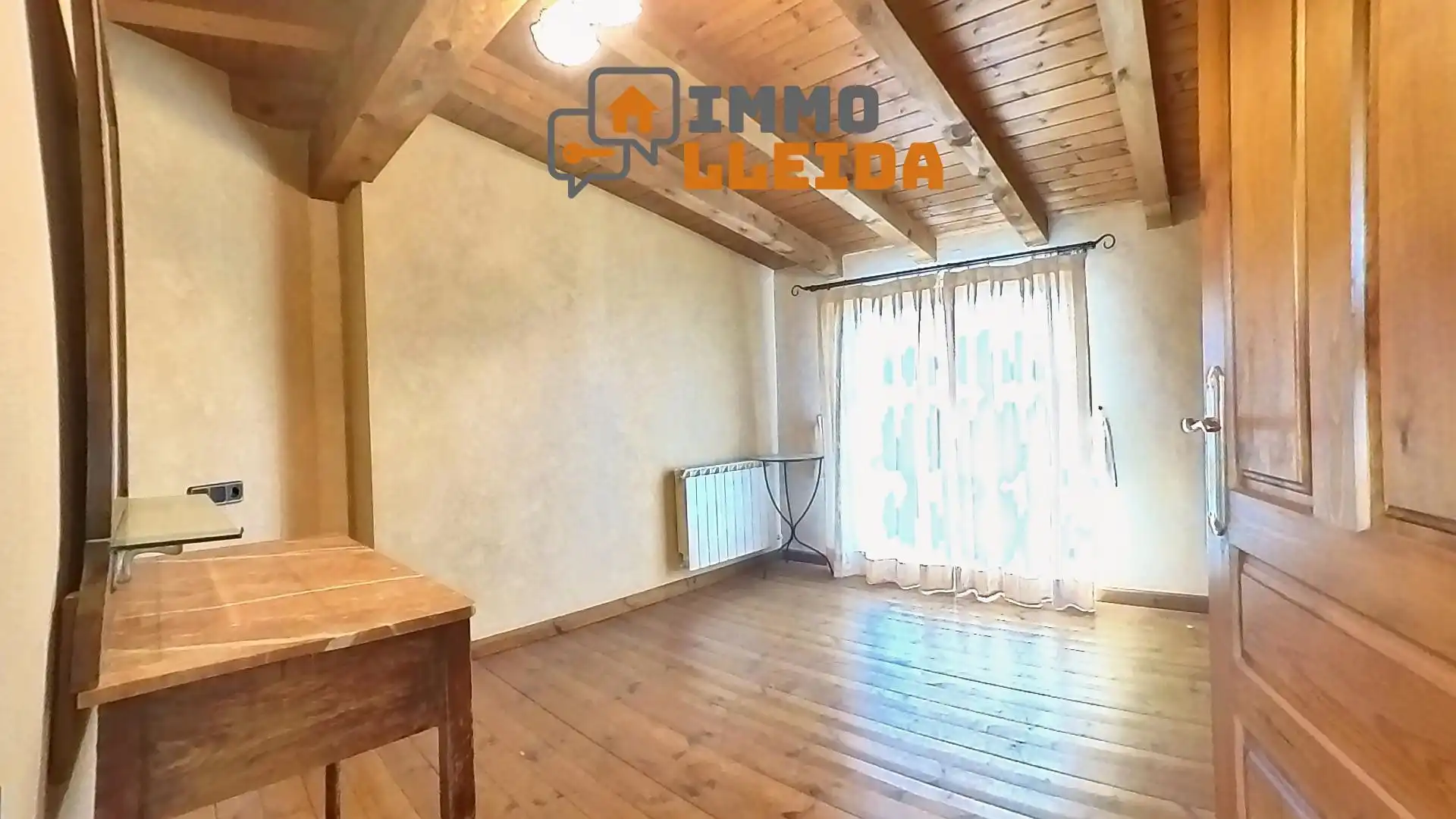Casa con terraza en venta en Calle Sant Armengol 4, imagen 19