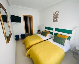 Bedroom of Apartment to rent in  Madrid Capital  with Air Conditioner