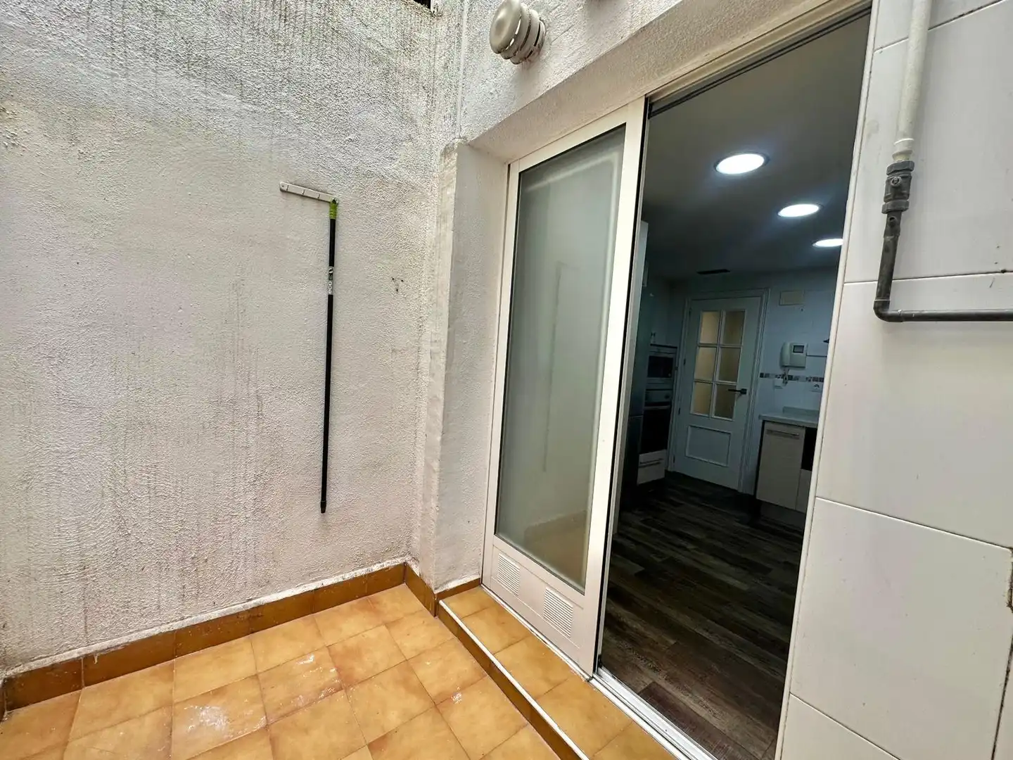 Wohnung zum Verkauf in Alcantarilla mit Klimaanlage, Möbliert und Balkon