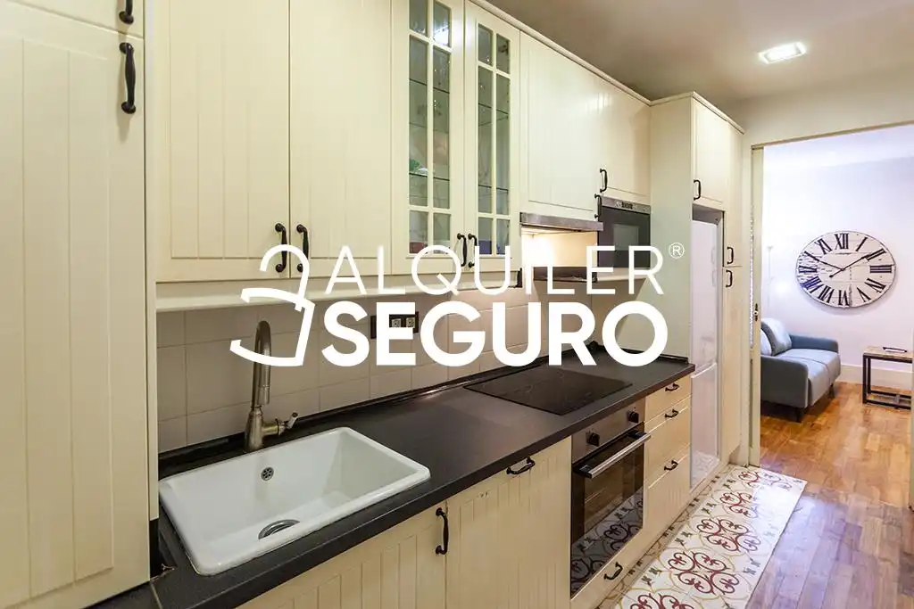 Wohnung zur Miete in del Barco, Universidad - Malasaña